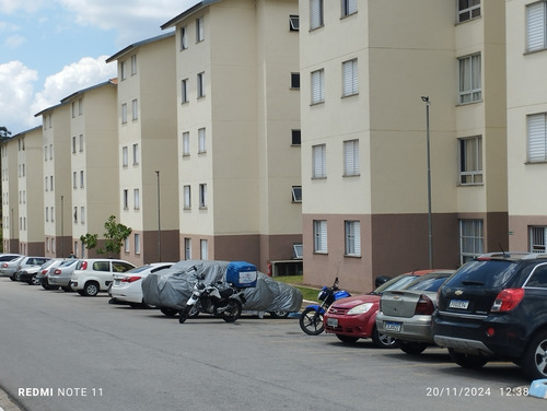Vendo Apartamento Com 2quartos Salade Star 01 Banheiro Área