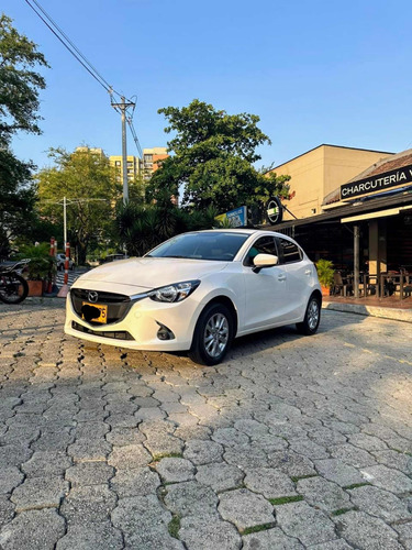 Mazda 2 Touring At