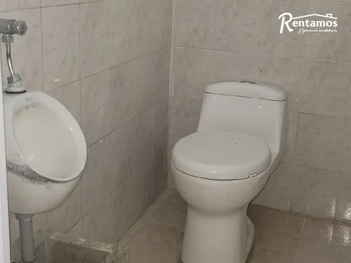 Local En Arriendo En Abadia. Cod A775771