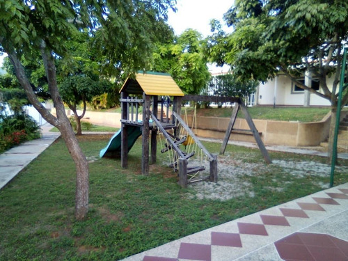 Imagen 24 de 28 de Espectacular Townhouse Duplex Brisas De San Miguel Full Amoblado Y Equipado