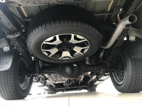 Imagem 13 de 15 de Toyota Hilux Srx 2.8 Diesel 4x4 Aut. 2019 -apenas 76.992 Km