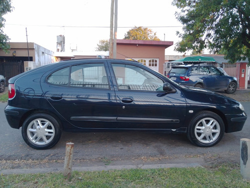 Renault Megane 2 1.6 Allyum Sl