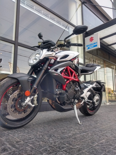 Imagen 3 de 15 de Mv Agusta Brutale 800rr - Excelente Unidad Seleccionada