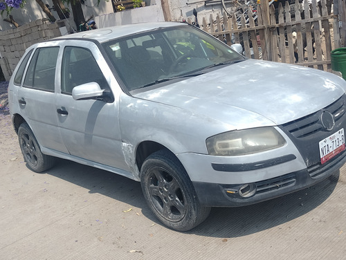 Volkswagen Pointer 1.6 Aa