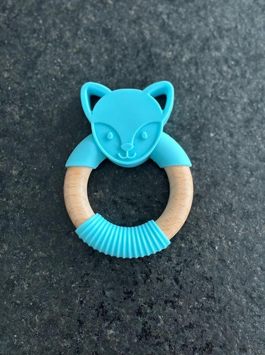 Mordedera De Bambú Y Silicon En Forma De Mapache