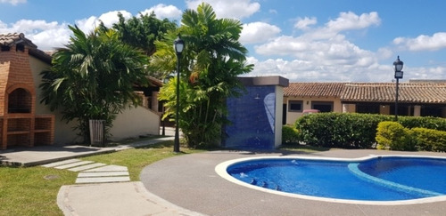 Imagen 14 de 14 de En Venta Casa En Conjunto Agua De Canto San Diego.