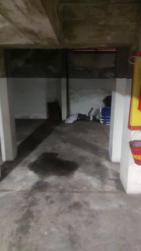 Imagen 5 de 5 de Venta De 3 Garaje Pocitos - Ideal Renta Cw173976