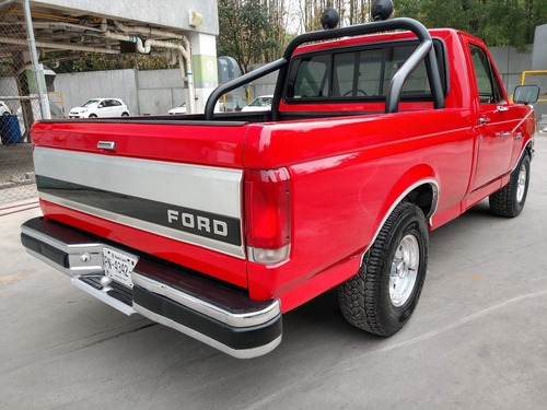 Imagen 6 de 15 de Ford F 200 Lobo 1990