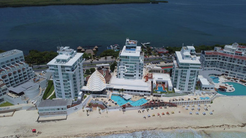 Suit En Venta En Condominio Oleo