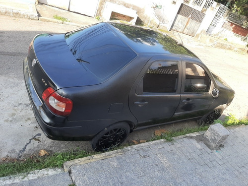Fiat Siena 2007 1.8 Hlx 30 Anos Flex 4p