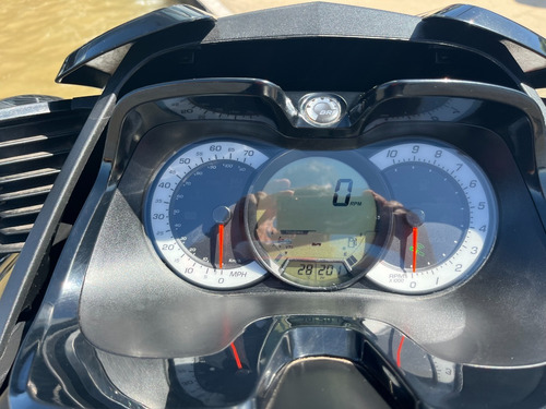 Moto De Agua Bombardier Seadoo Wake 215 Hp