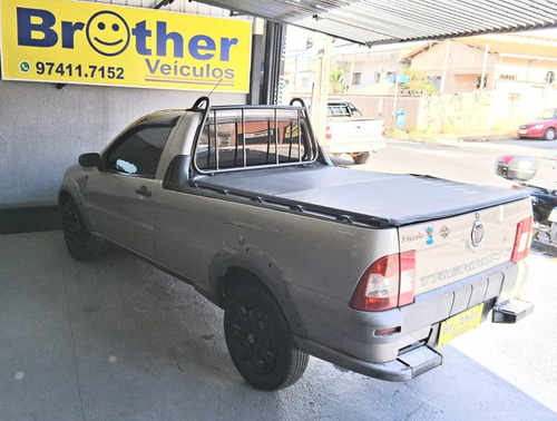 Fiat Strada 1.4 MPI TREKKING CE 8V FLEX 2P MANUAL