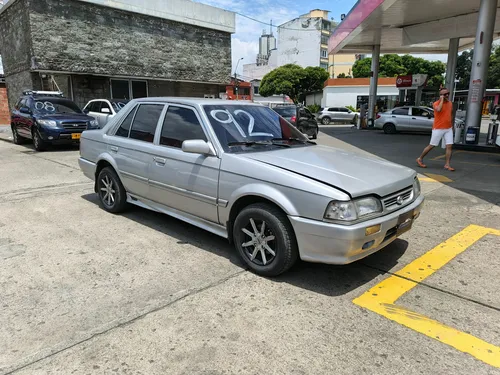 Mazda 323 1.3 Ns 4 p
