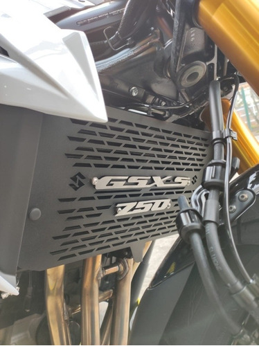 Protector De Radiador Para Gsxs 750 - Accesorio Gsx-s 750