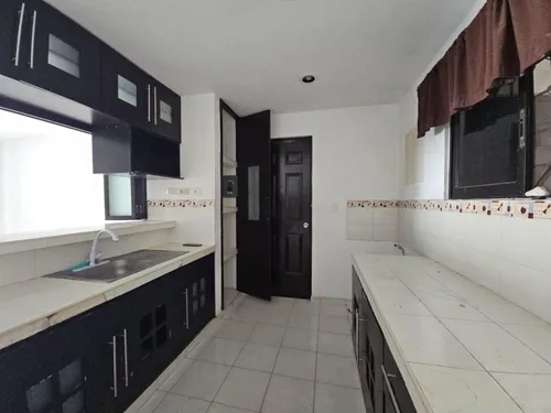 Casa En Venta Con Piscina, En Mérida Yucatán En Paraíso Maya