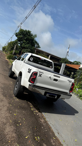 Toyota Hilux 3.0 Srv Cab. Dupla 4x4 Aut. 4p