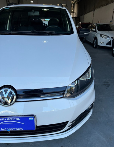 Imagen 6 de 14 de Volkswagen Suran 1.6 Track Les Automotores