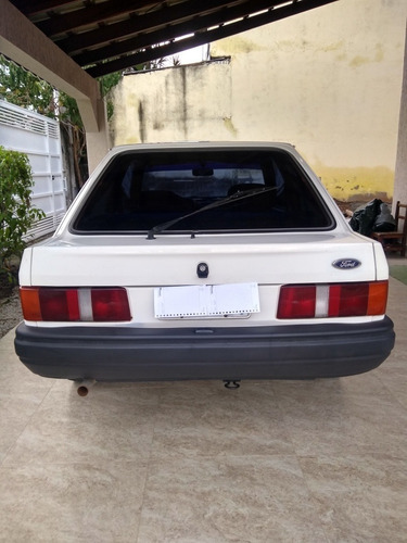 Ford Escort Branco Gl 1.6 Alcool 1.6 Cht Manual