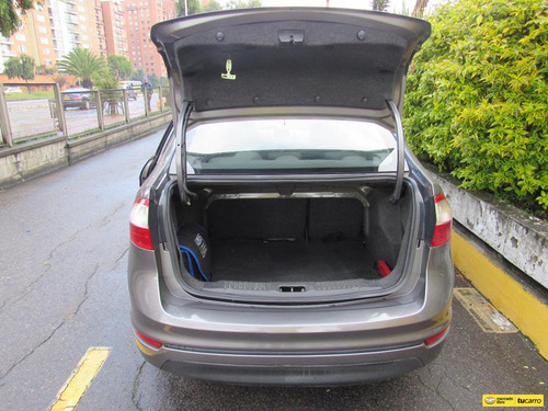 Imagen 18 de 25 de Ford Fiesta 1.6 Se