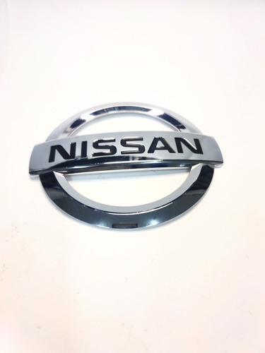 Emblema Parrilla Frontal Nissan Versa 2020 2021 2022