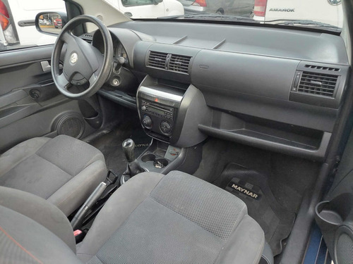Imagen 10 de 15 de Volkswagen Fox 1.6 Trendline 3 P Anticipo Y Cuotas O Puertas