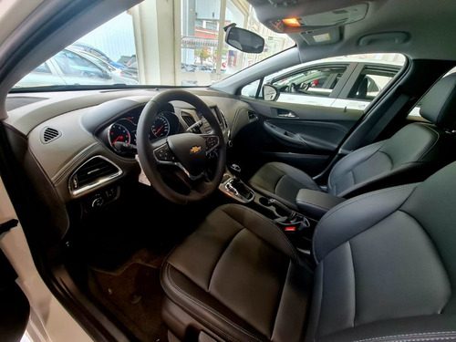 Imagen 18 de 19 de Nuevo Chevrolet Cruze 5 Lt 2023 Automatico 0km Manual Gall1