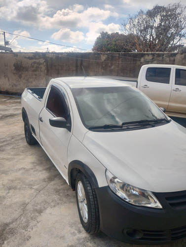 Volkswagen Saveiro 1.6 Cab. Simples Total Flex 2p