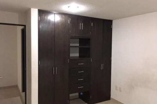 Casa En Venta En C. Miguel Hidalgo 57, Granjas Lomas De Guadalupe, 54767 Cuautitlán Izcalli Ajrj