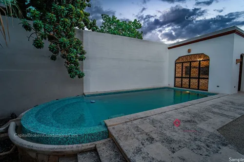 Casa Lujosa En Venta En Centro Histórico Mérida Remodelada