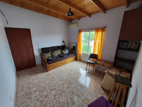 Hermosa Casa Con 4 Habitaciones + Pileta + Quincho