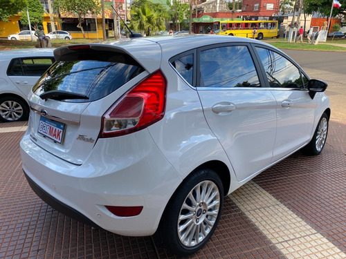 Ford Fiesta Titanium Automático 2017 Con 17.000 Km
