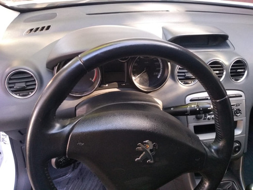 Imagen 12 de 21 de Peugeot 308