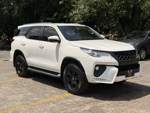 Toyota Fortuner 2.7l