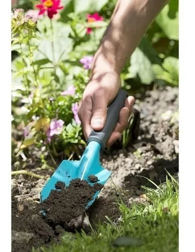 Pala Ancha Chica Punta - Jardineria Camping Supervivencia