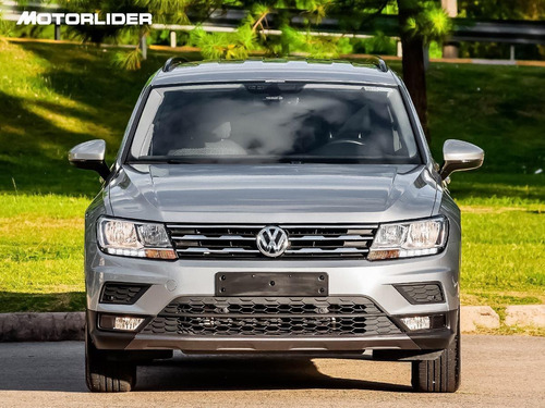 Imagen 8 de 15 de Volkswagen Tiguan 1.4 Comfort Ex Full| Permuta / Financia