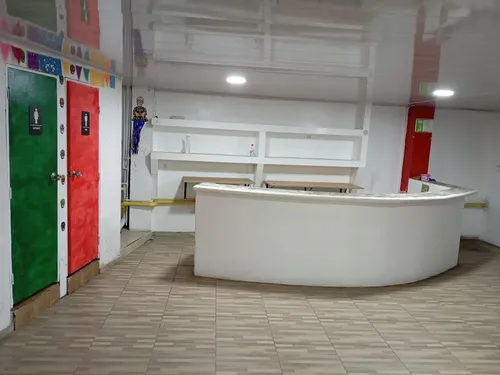 Local En Arriendo Ubicado En Guatape Sector Malecon (25734).