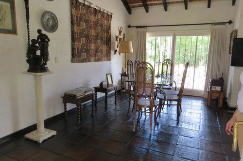 Casa En Venta De 4 Dormitorios En San Rafael