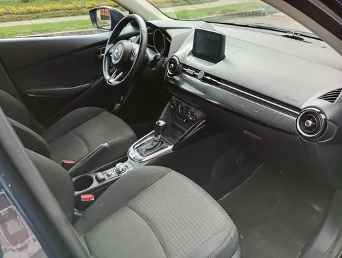 Mazda 2 Touring 1.5