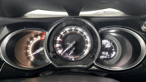 Imagen 12 de 24 de Citroën Ds3 1.6 Vti 120 So Chic