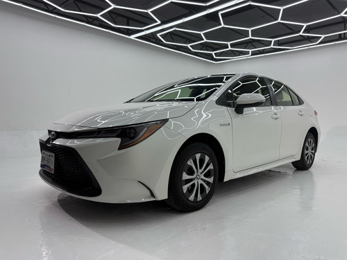 Toyota Corolla 1.8 Hybrid At