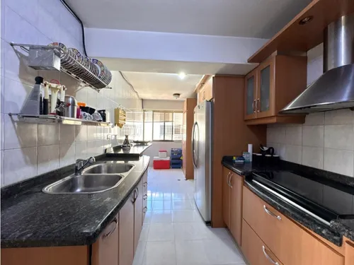 Estupendo.ph 250m2 Urb.miranda