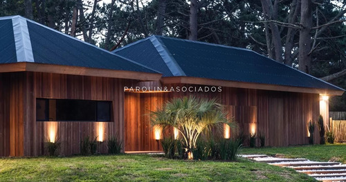 Hermosa Casa En Venta En Pinar Del Faro, Punta Del Este.