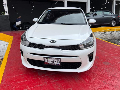 Imagen 2 de 9 de Kia Rio 2019 1.6 Ex Hatchback Mt
