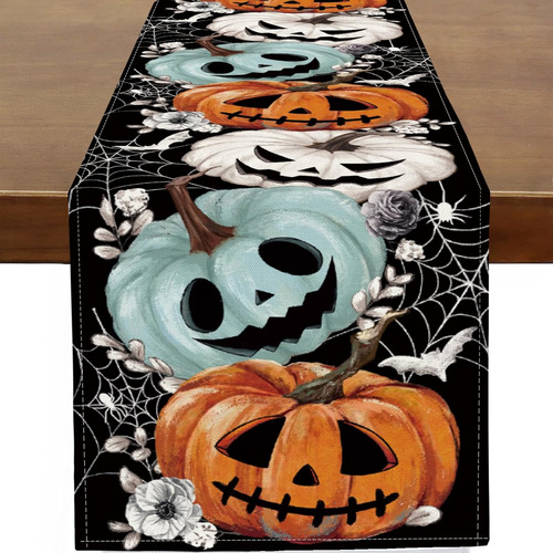 Camino De Mesa De Halloween Con Calabazas Y Telaraña