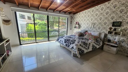 Casa En Venta En Poblado-los Gonzáles. Cod V12074