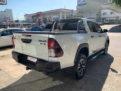 Imagen 4 de 15 de Toyota Hilux Gr V 6 4 X 4 At Automania