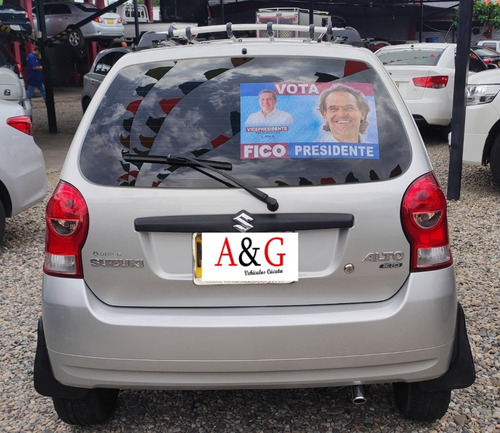 Imagen 4 de 19 de Suzuki Alto K10 Mt Mod 2013