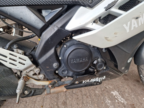 Imagen 14 de 15 de Yamaha R15