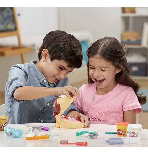 Imagen 4 de 5 de Play Doh Drill Fill Dentista Incluye 8 Envases