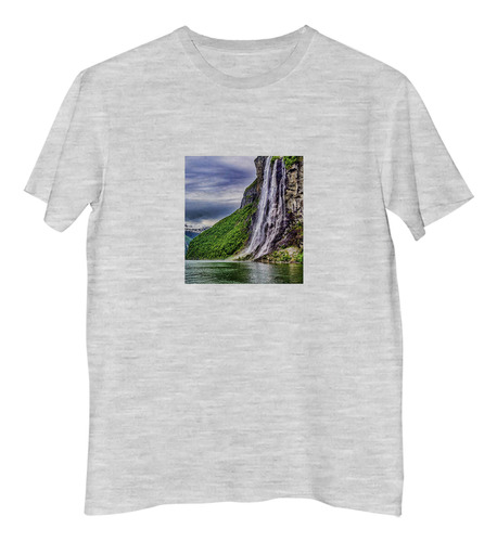 Remera Niño Noruega Lago Cristalino Montañas M3